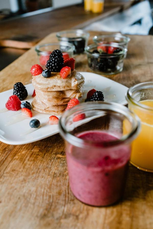 Uitgerust Voor Zaken Bed & Breakfast Heerenveen Dış mekan fotoğraf